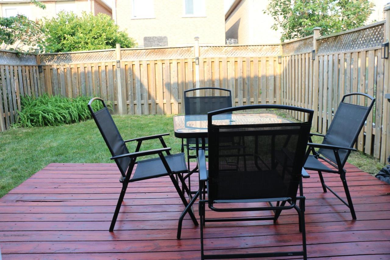 Quiet And Contemporary Home Markham Luaran gambar